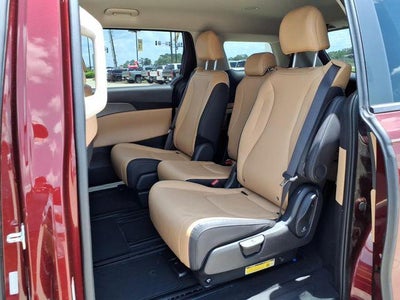2024 Kia Carnival LX